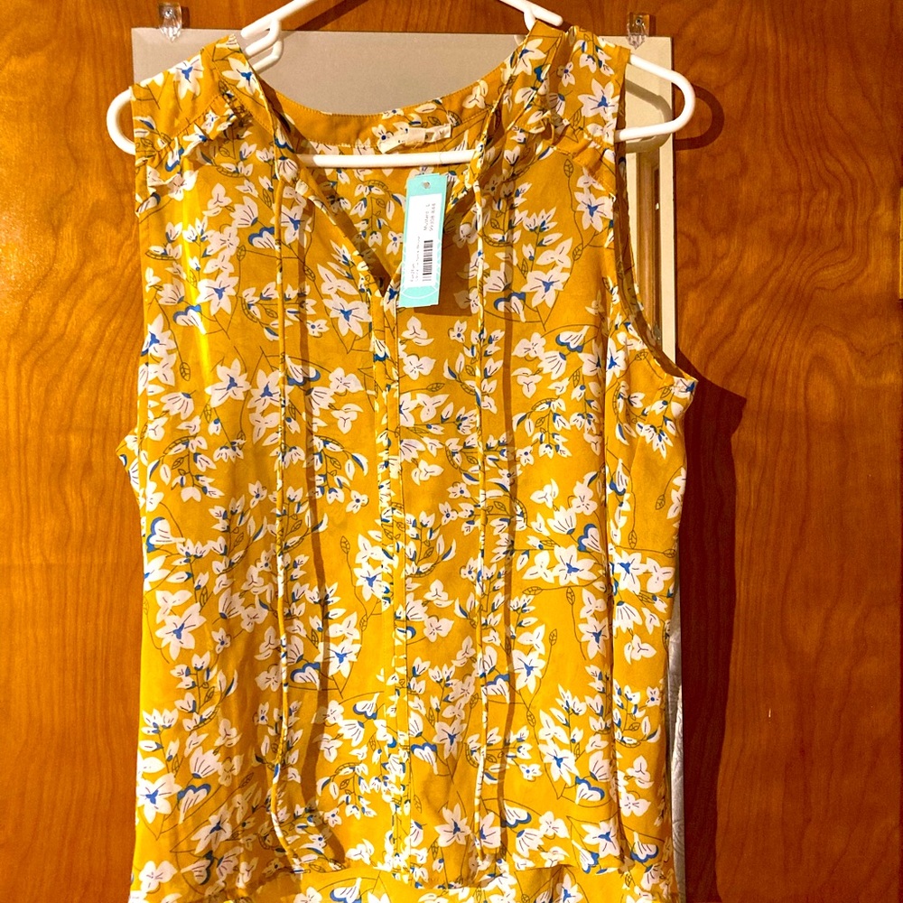 Fun2Fun Ulrica Tie Neck Blouse